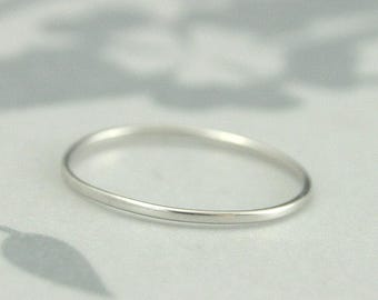 Thin Platinum Ring~Super Skinny Minnie~1mm by .5mm~Women's Platinum Ring~Women's Wedding Ring~Thin Platinum Band~Platinum Wedding Band Mila