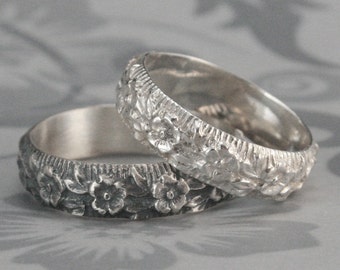 Silver Flower Ring--Rose Ring--Flower Pattern Band--Ring Around the Rosy Ring--Floral Patterned Band in Sterling Silver