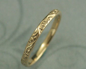 Gold Skinny Flourish Band~Women's Wedding Band~Women's Gold Band~Vintage Style Band~Antique Style Ring~Gold Wedding Band~Gold Swirl Band~14K