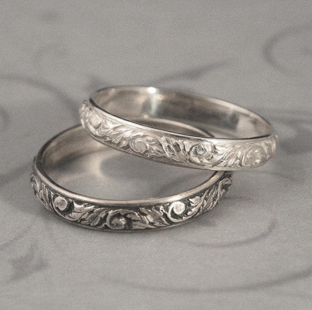 Antique Style Ring Going Baroque Band Vintage Design Ring Patterned Band Sterling Silver Wedding Ring Vine Band Leaf Ring Stacking Ring