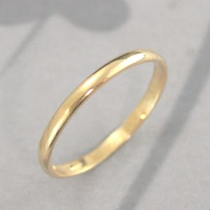 22K Ring Solid 22K Gold Wedding Band 2mm Wide Plain Jane Domed Wedding Band for Her Women&#39;s Gold Ring 22K Gold Wedding Ring Recycled Gold