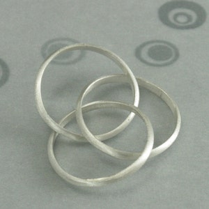Silver Rolling Ring Sterling Silver Interlocking Ring Silver Wedding Ring Silver Triple Rolling Band image 3