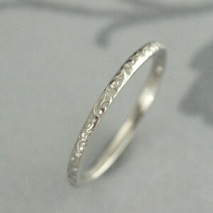 White Gold Band~10K Gold Ring~Vintage Style Band~Antique Style Ring~Women's Wedding Band~Women's Gold Band~White Gold Wedding Ring~Rococo image 3