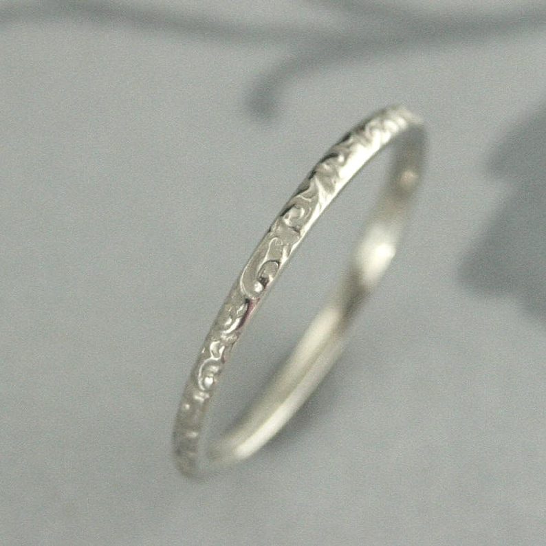 White Gold Band~10K Gold Ring~Vintage Style Band~Antique Style Ring~Women's Wedding Band~Women's Gold Band~White Gold Wedding Ring~Rococo image 3