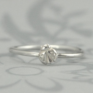Bugga Bugga Bands Massiv Sterling Silber Marienkäfer Stapelring Silber Dimensional Marienkäfer Marienkäfer Ring