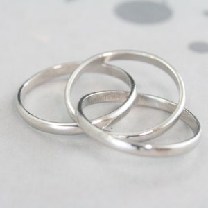 Anillo giratorio de platino de 3 bandas, platino macizo, bandas de 2 mm de ancho, anillo antiestrés, anillo de boda, 3 bandas entrelazadas, anillo de aniversario. imagen 5
