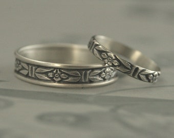 Silver Wedding Set His and Hers Rings Antique Style Rings Romance Set Silver Floral Wedding Rings Silver Wedding Bands Silver Promise Rings