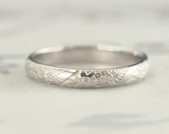 Gold Floral Ring White Gold Wedding Band Women's Wedding Ring Flower Ring Embossed Gold Ring Pattern Band Vintage Ring Antique Band