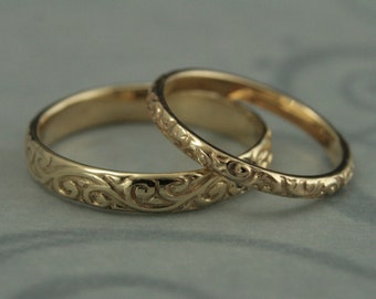 Patterned Wedding Band Set Vintage Style Wedding Rings His and Hers Set Antique Style Rings 14K Gold Rococo Flourish Set His and Hers Bands