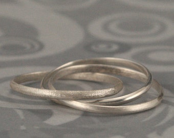 Plain Jane Rolling Ring in Sterling Silver Contrasting Textures Silver Rolling Ring Silver Interlocking Rings Wedding Ring