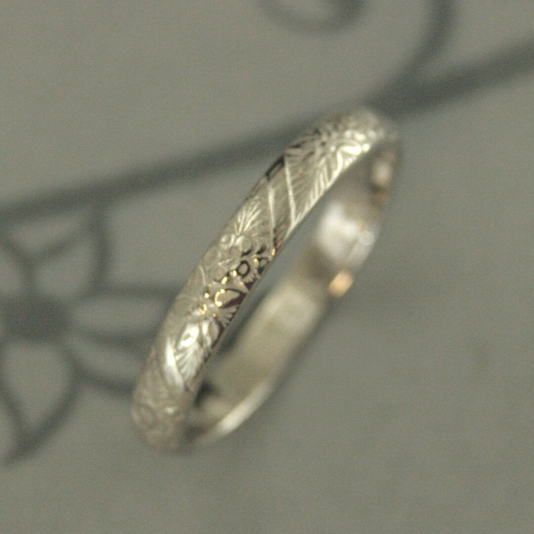 Gold Floral Ring White Gold Wedding Band Women's Wedding Ring Flower