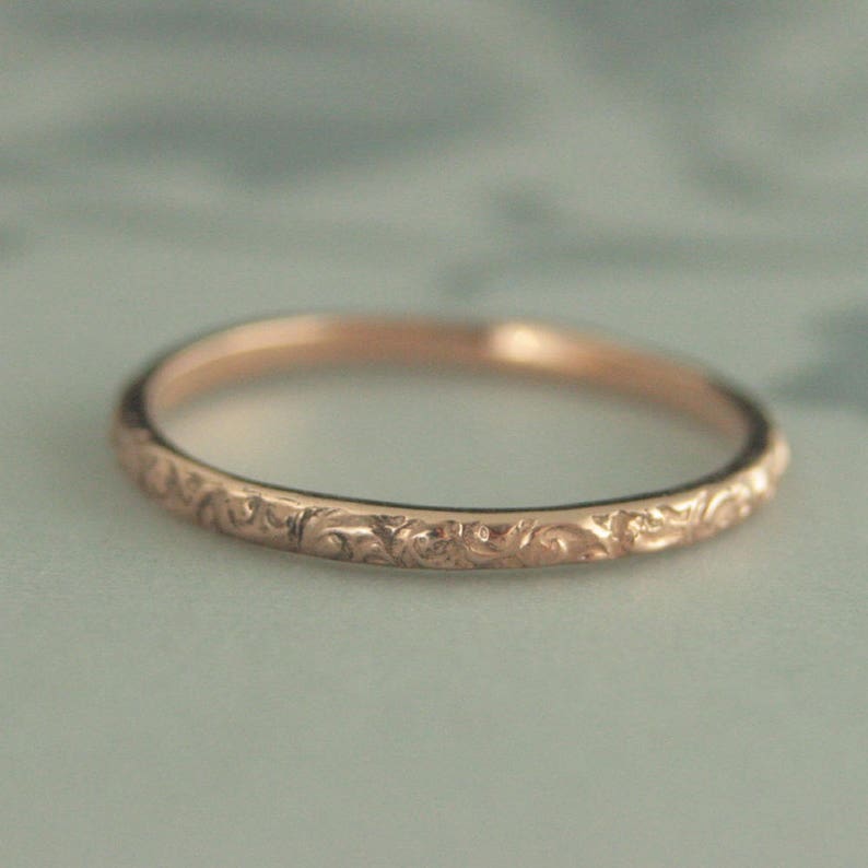Rose Gold Wedding Band~Rose Gold Ring~Women/'s Wedding Ring~Thin Rose Gold Band~10K Gold Band~Antique Style Ring~Vintage Style Band~Rococo