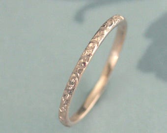Rose Gold Wedding Band~Rose Gold Ring~Women's Wedding Ring~Thin Rose Gold Band~10K Gold Band~Antique Style Ring~Vintage Style Band~Rococo