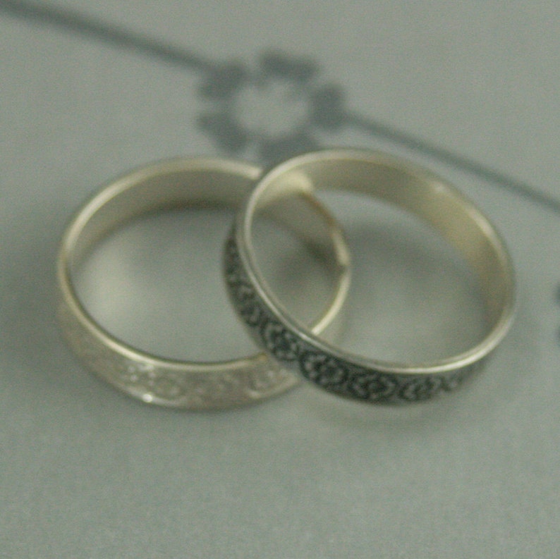 Silver Wedding Band--Marigold--Floral Wedding Band--Antique Style Ring--Antique Style Band--Vintage Style Ring--Flower Ring--Vintage Band