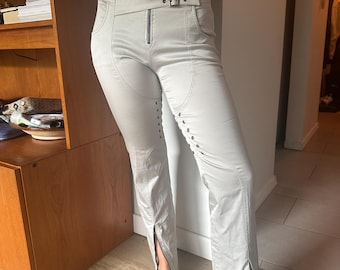 pantalones versace