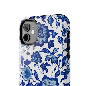 Chinese flowers-themed phone case