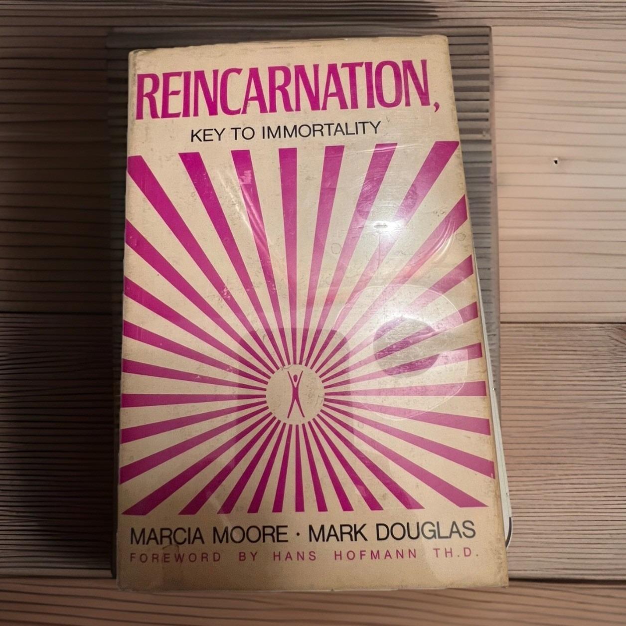 Vtg Reincarnation : Key to Immortality by Mark Douglas and Marcia 