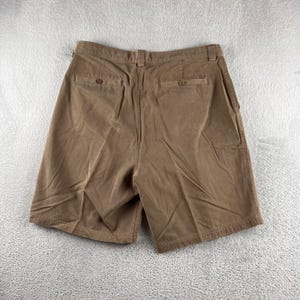 Tommy Bahama Mens 36 Pleated Chino Shorts Khaki Tan Tencel Cotton Blend Relaxed image 2