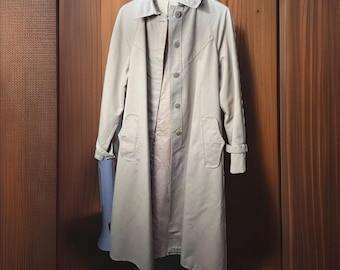 Vtg Trench Coat Women's  Rain Or Shine Coat Fashonista Size 16
