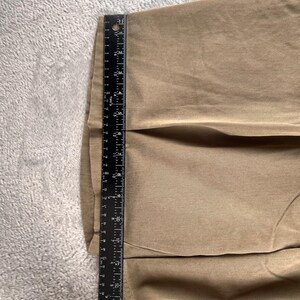 Tommy Bahama Mens 36 Pleated Chino Shorts Khaki Tan Tencel Cotton Blend Relaxed image 7