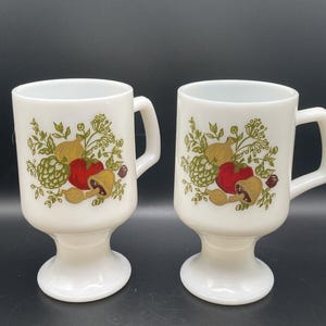 Vintage Set Of Corning Spice of Life Footed 10oz. White Milk Glass Mushroom Mug