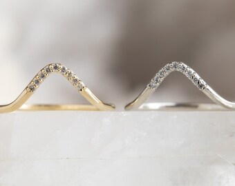 One-of-a-Kind Pavé Diamond Peak Stacking Ring