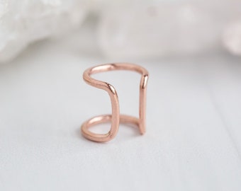 Column Ear Cuff