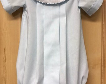 Custom monogrammed round collar boy bubble