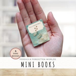 Puede incluir: Una taza de cerámica blanca con un asa negra y el texto "But First, Coffee" en negro y negrita. La taza probablemente tiene un tamaño de 325-445 ml, perfecta para una bebida matutina.