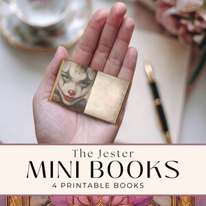 Conjunto de minilivros de palhaço bobo da corte, itens efêmeros de diário de sucata, pacote com quatro livros para scrapbooking e artesanato com técnicas mistas, mulher vestida
