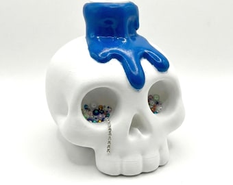 Pirate Skull Candle Holder with FREE LED tealight.