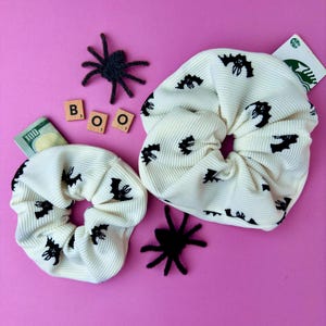 Coletero de bolsillo con forma de murciélago