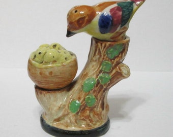 Vintage Bird with Nest of Eggs Salt & Pepper Shaker Set with Tree Trunk Base Style 1