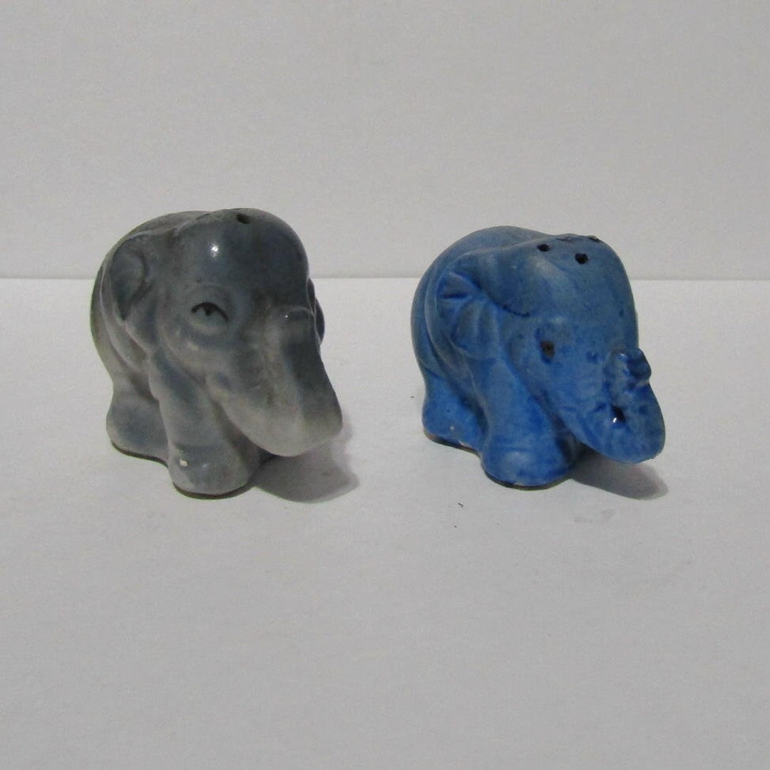 Vintage Elephants Salt & Pepper Shaker Set Blue Grey Etsy