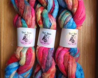 Hand Dyed COTTON Sliver Roving Easy to Spin Cotton /  Colorway - Floating Hibiscus