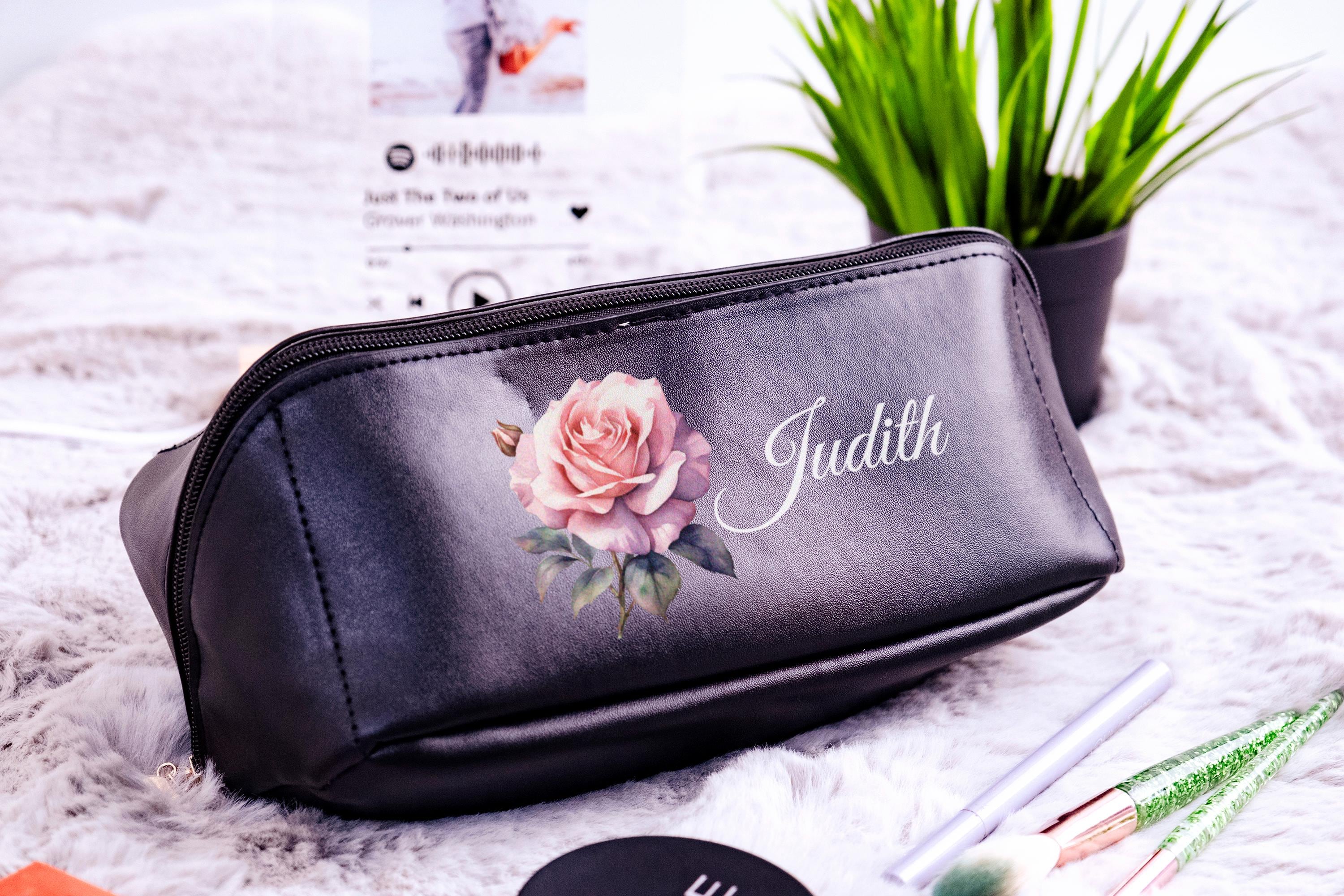 Custom Birth Flower Makeup Bag, Personalized Leather Cosmetic Bag, Floral Makeup Organizer, Travel Toiletry Bag, Bridesmaid Gift for Her