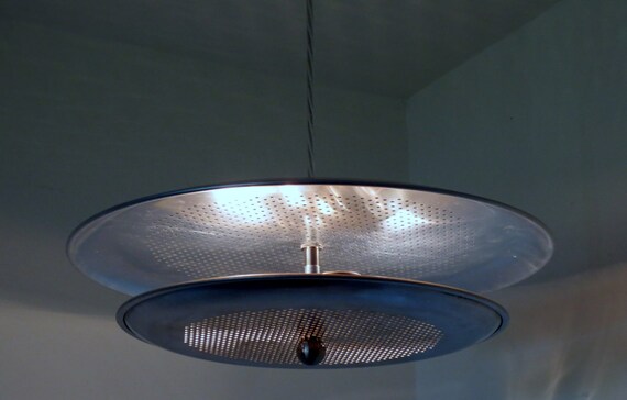 Forbidden Planet Flying Saucer Pendant Light