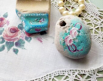 Painted Stone Pencil Holders, Roses Painted on Pencil Holder, Two Stones, Office Desk Decor