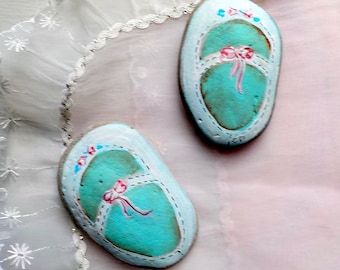 Painted Rock Stone Childs Shoes, Baby Shower Gift, Painted Mary Jane Baby Shoes with Roses