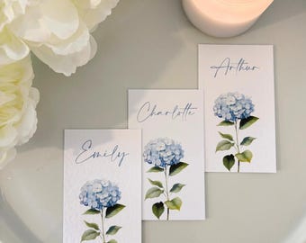 Nombre de lugar de boda con diseño de hortensias azules / Tarjeta de lugar personalizada