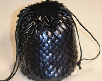 Colossal Scalemail Dice Bag of Holding Knitted Dragonhide