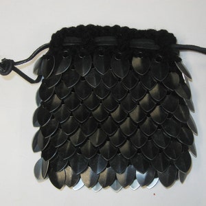 Scalemail Dice Bag in Dragonhide Knitted Armor Black Lich King image 2