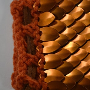 Scale Maille Dice Bag in knitted Dragonhide Armor Orange image 4