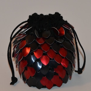 Scale Mail Dice Bag of Almost Holding in Knitted Dragonhide