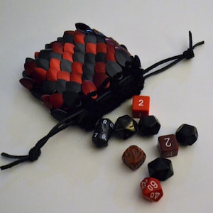 Scalemail Dice Bag Dragonhide Knitted Armor Small Red Black