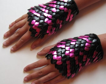 Tiger Scale Maille Dragonhide Gauntlets Knitted Armor in Pink and Black size large