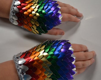 Fingerless Gloves in knitted Dragonhide Scalemail Armor Rainbow Size choose your size