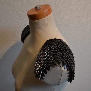 Black Epaulets for Cosplay Costume Pauldrons in knitted Dragonhide