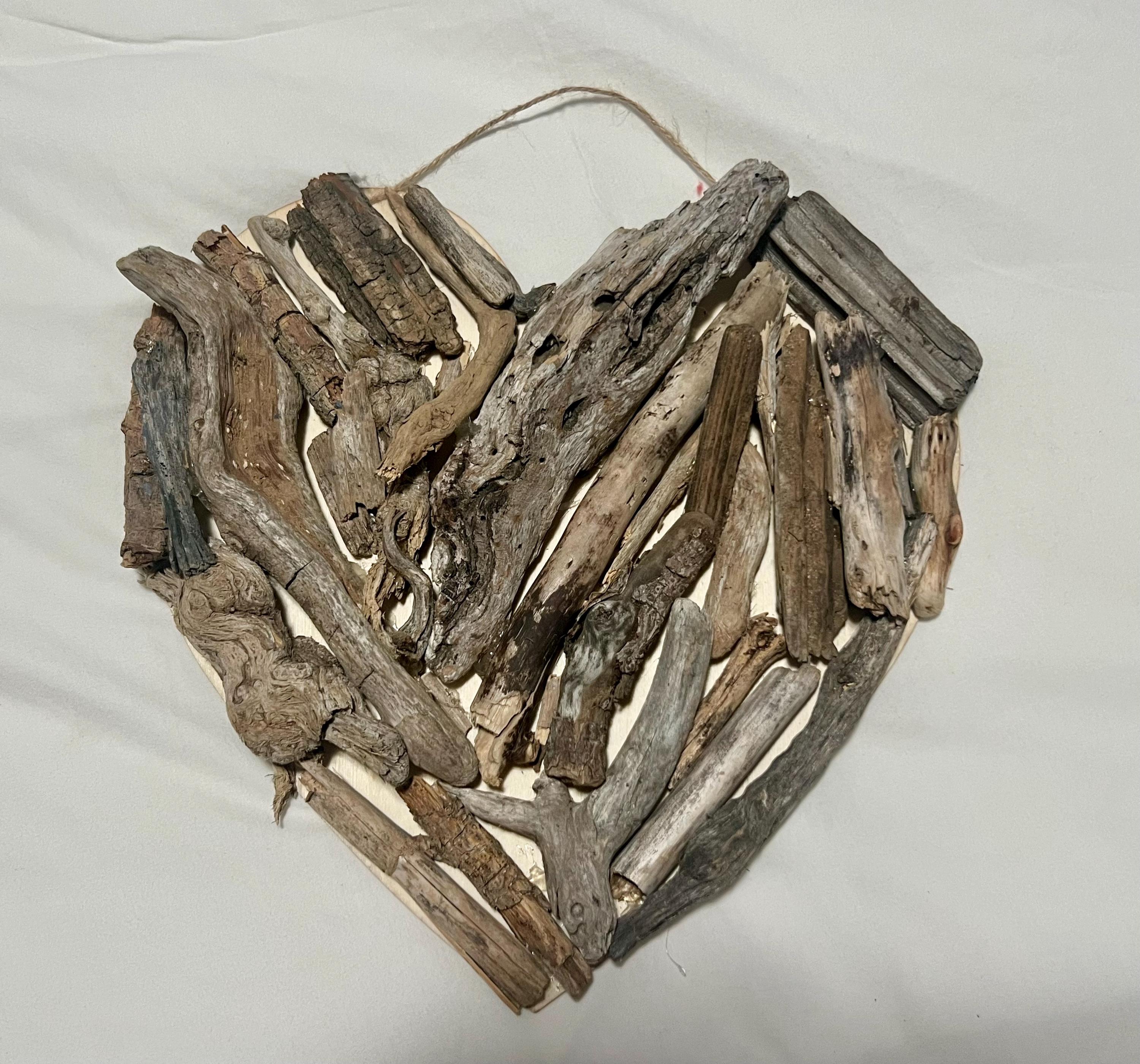Handmade Driftwood Heart - Coastal Wall Decor - Etsy