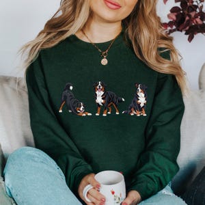 Berner sennenhund tröja storlek S-5XL, Berner sennenhund tröja gåva, husdjursminne, hundutställningspris t-shirt, valpars första jul bild 13